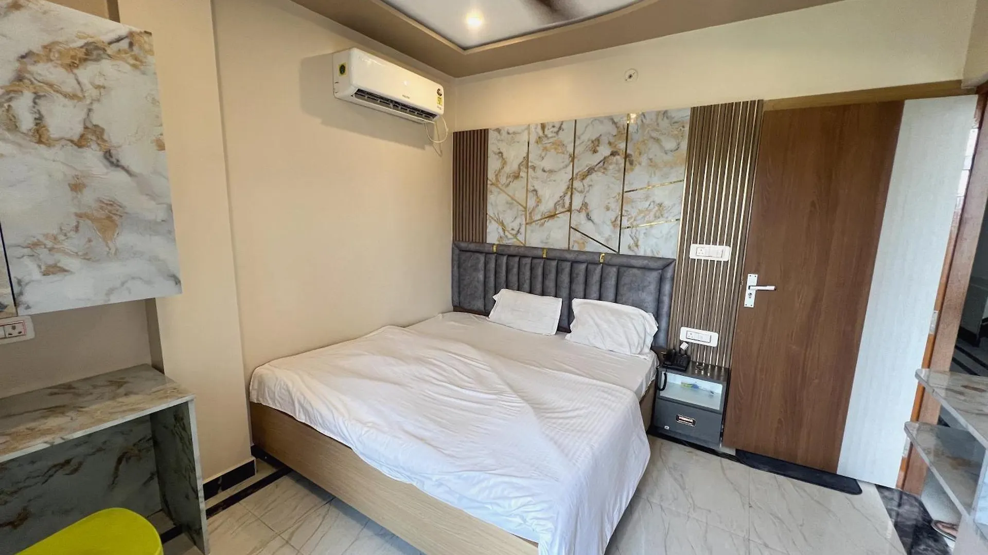 Hotel Smart Inn Waranasi